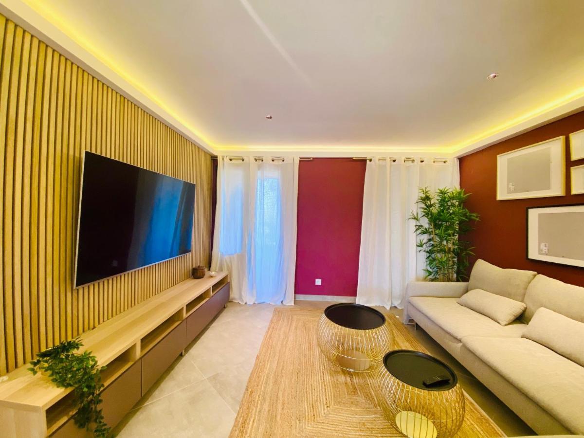 Duplex 120M2 Terrasse Vue Sur Nimes Apartamento Exterior foto